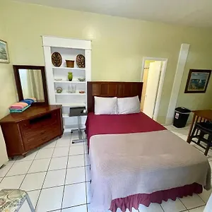 Charismatic Cornerstone Stays Apartment Charlotte Amalie